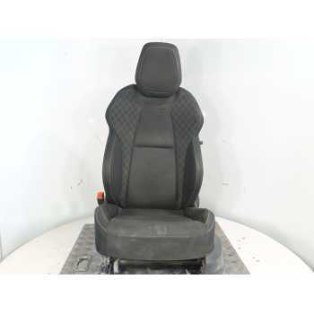 ASIENTO DELANTERO IZQUIERDO TELA MANUAL PILOTO