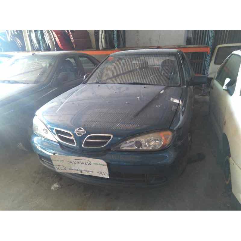 nissan primera berlina (p11) del año 2000