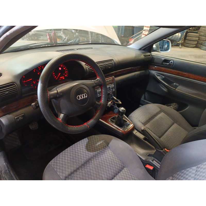 audi a4 b5 (8d2) del año 1999