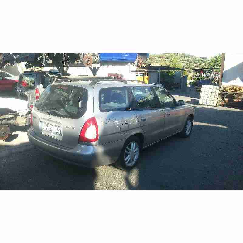 daewoo nubira berlina del año 1998