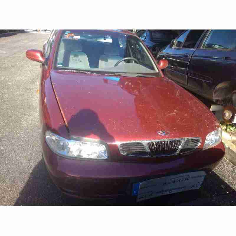 daewoo nubira berlina del año 1998