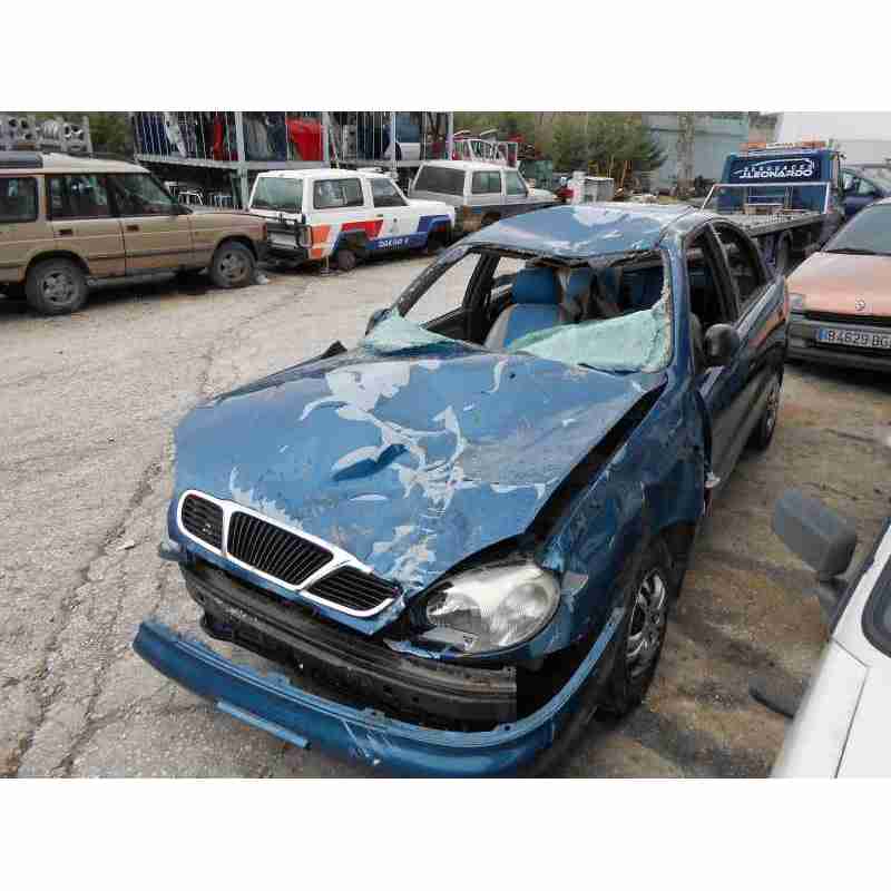 daewoo lanos del año 1999