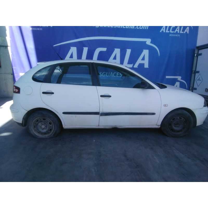 seat ibiza (6l1) del año 2004