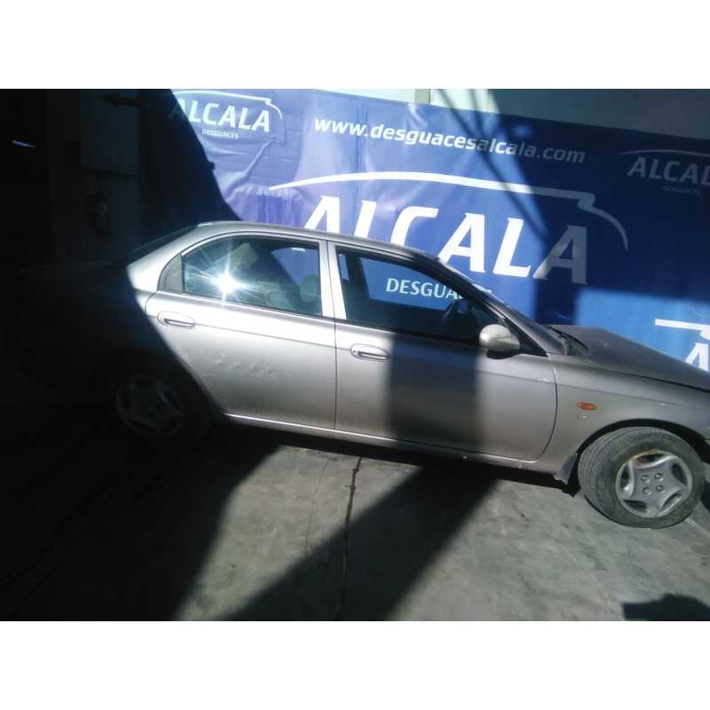 kia sephia sedán (fa) del año 2000