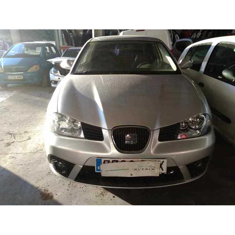 seat ibiza (6l1) del año 2002