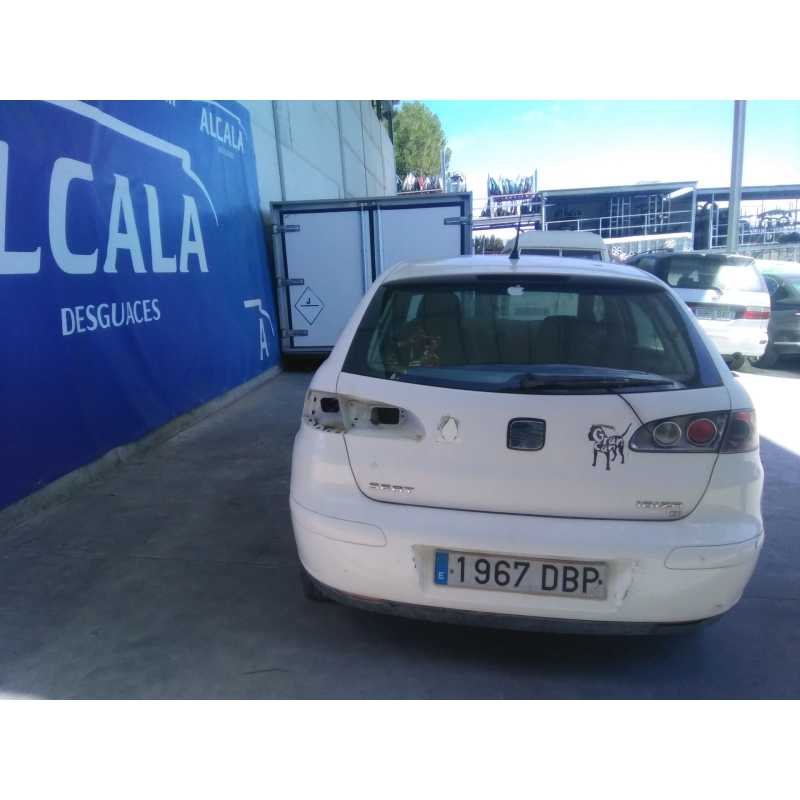 seat ibiza (6l1) del año 2004