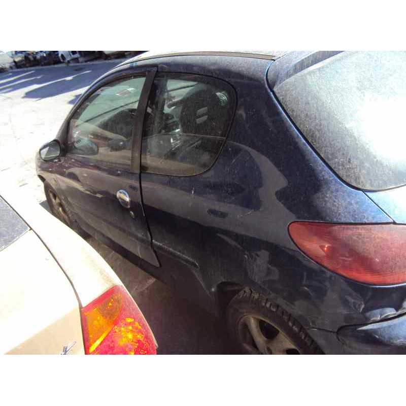 peugeot 206 berlina del año 2000
