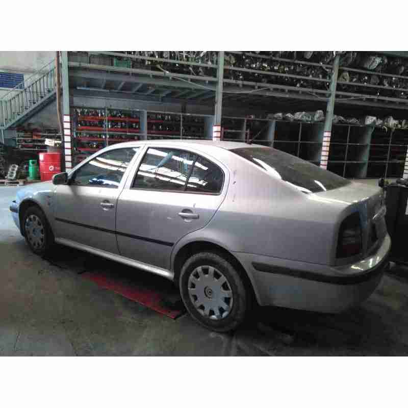 skoda octavia del año 2002