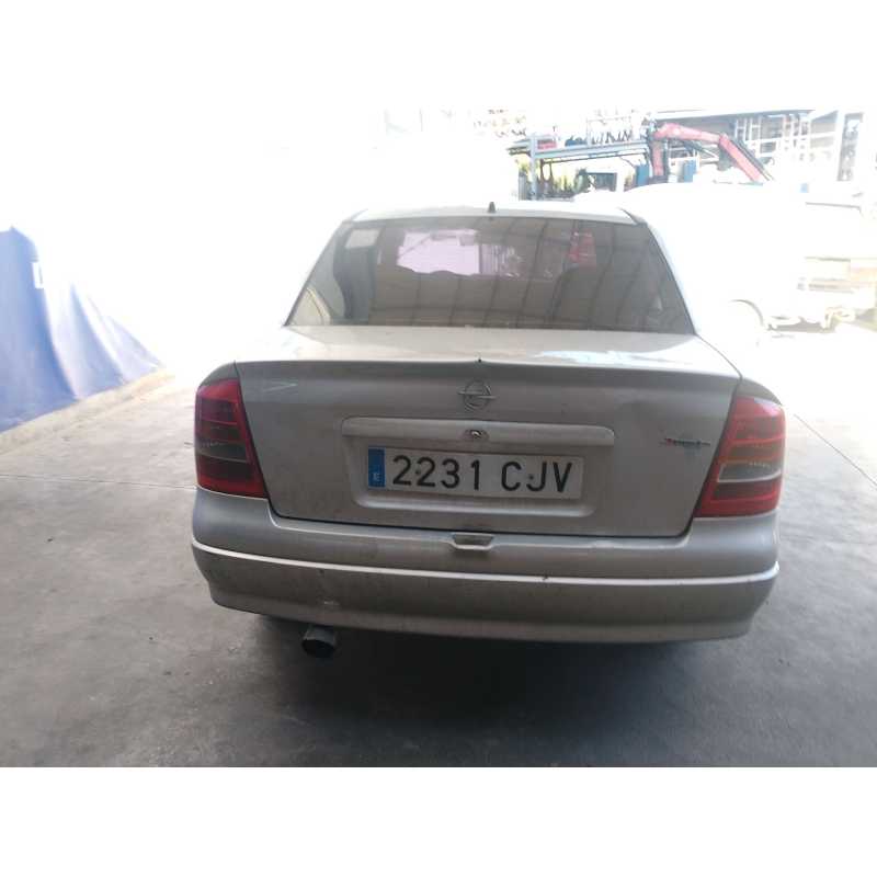 opel astra g sedán (t98) del año 2003