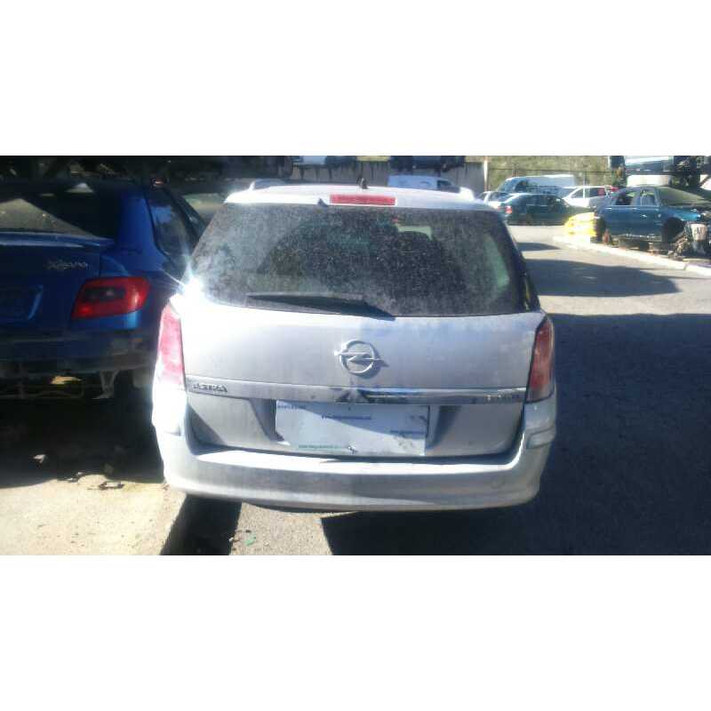 opel astra h caravan del año 2004