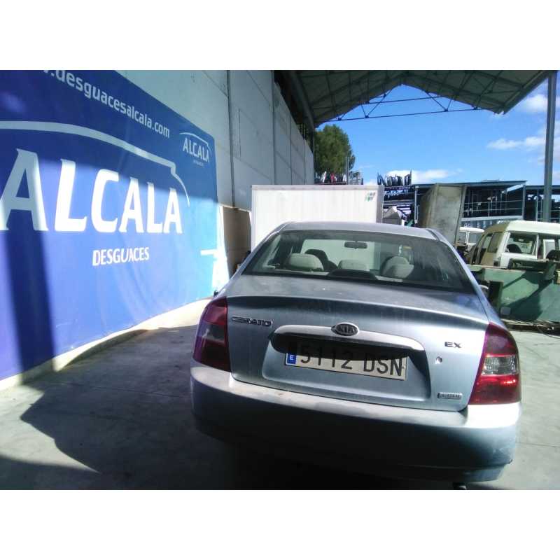 kia cerato del año 2005