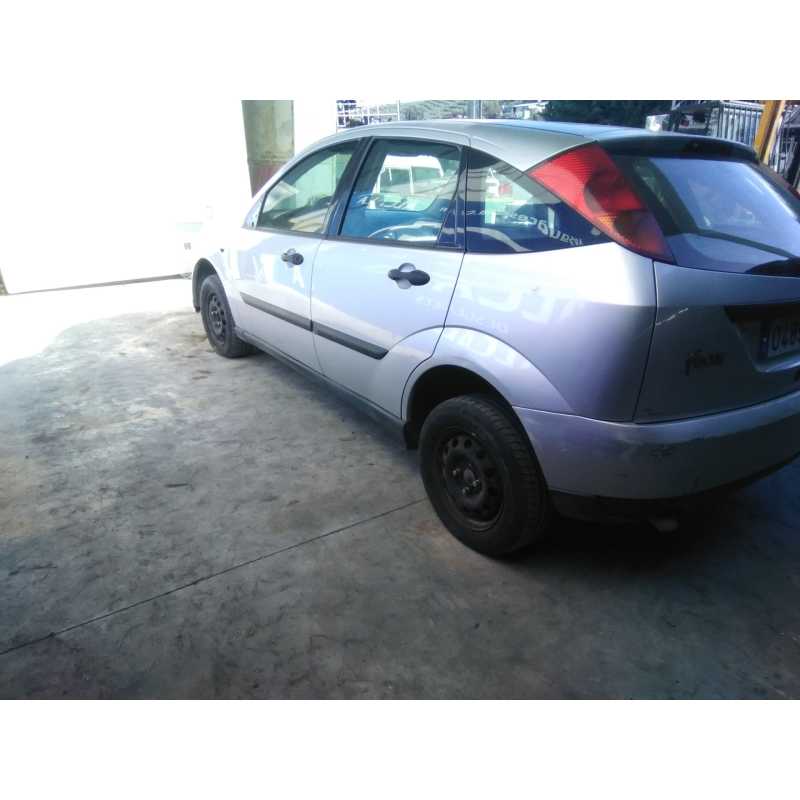 ford focus berlina (cak) del año 1999