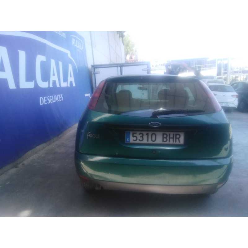ford focus berlina (cak) del año 2001