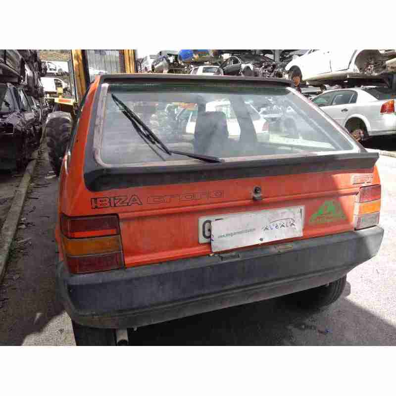 seat ibiza del año 1989