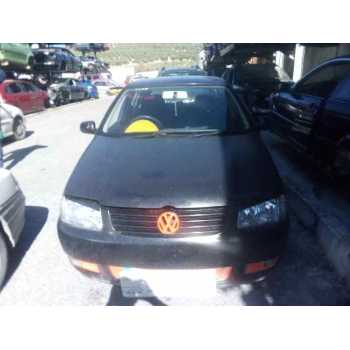 VOLKSWAGEN POLO BERLINA (6N2)