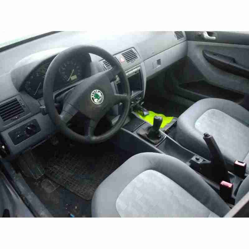 skoda fabia (6y2/6y3) del año 2001