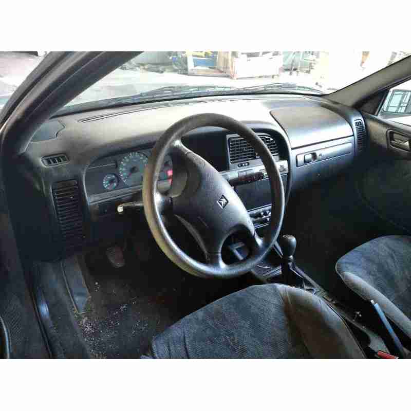 citroën xantia berlina del año 1999