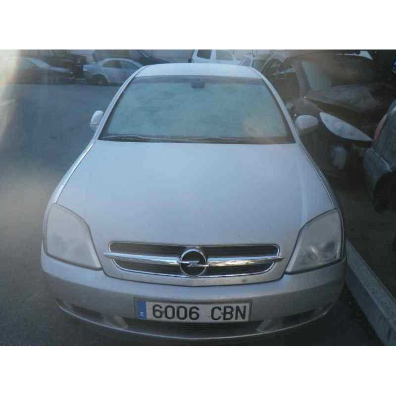 opel vectra c berlina del año 2002