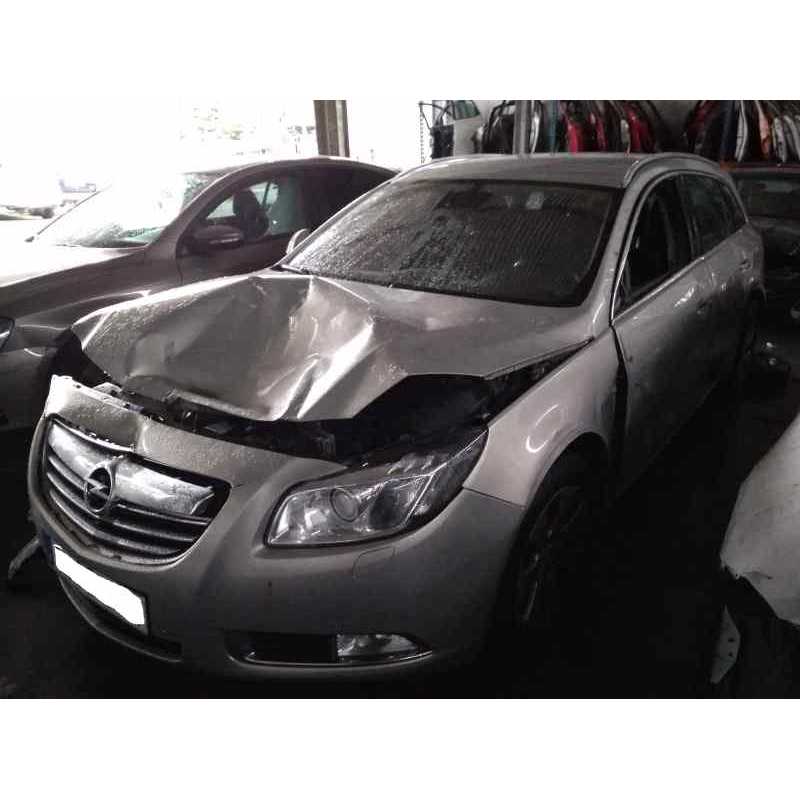 opel insignia berlina del año 2009