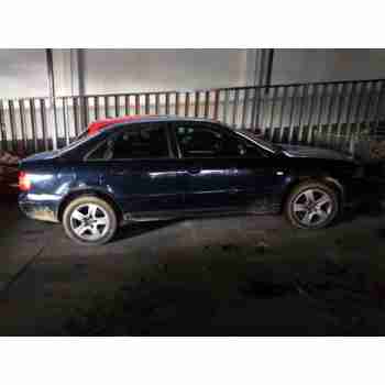 AUDI A4 BERLINA (8E)