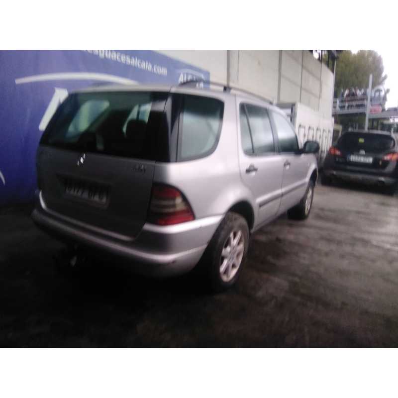 mercedes-benz clase m (w163) del año 2001