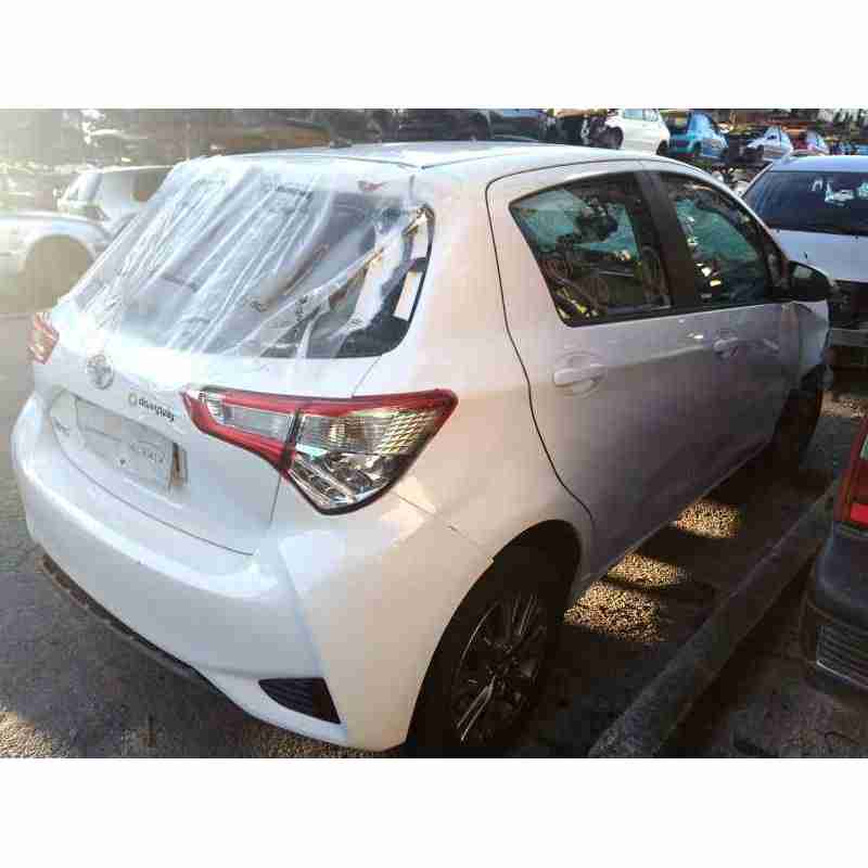 toyota yaris del año 2019