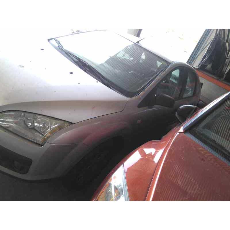 ford focus berlina (cap) del año 2005