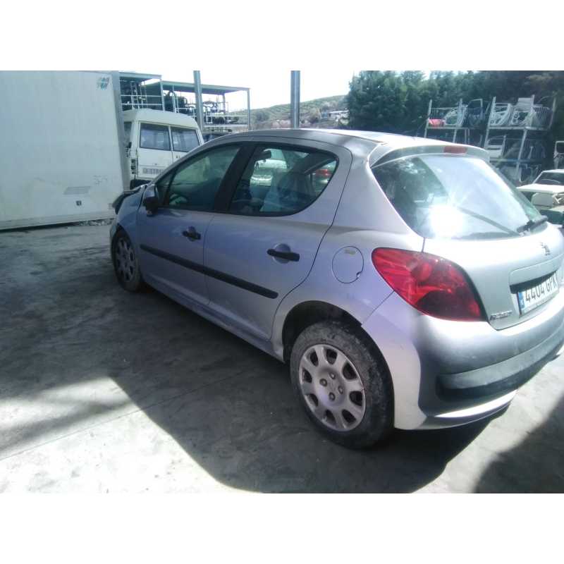 peugeot 207 del año 2009