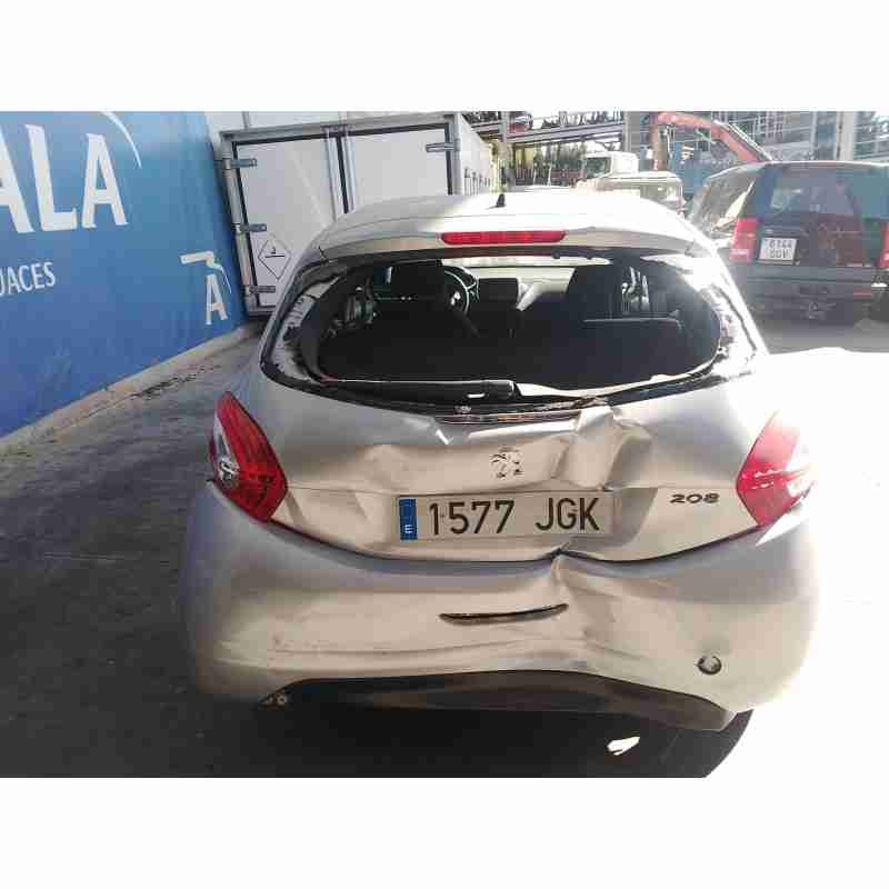 peugeot 208 i (ca_, cc_) del año 2015