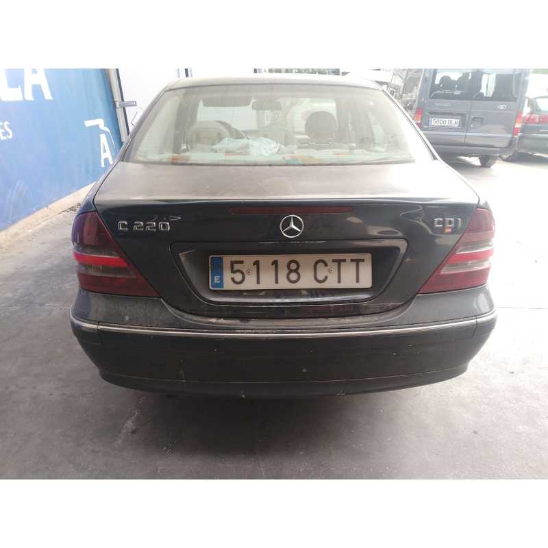mercedes-benz clase c (w203) del año 2004