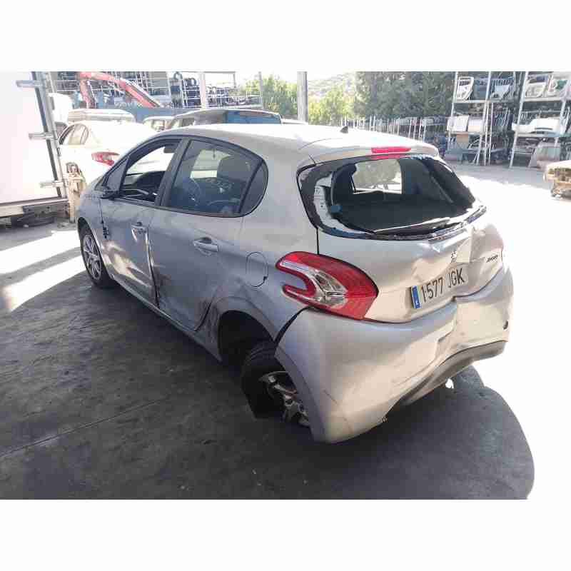 peugeot 208 i (ca_, cc_) del año 2015
