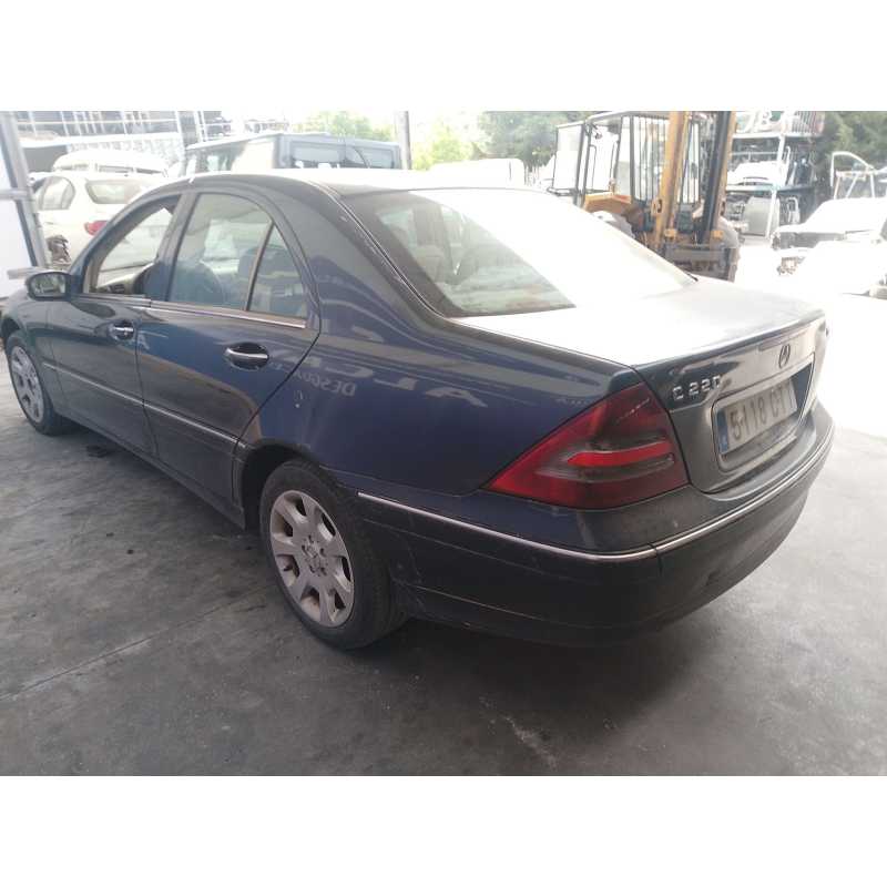 mercedes-benz clase c (w203) del año 2004
