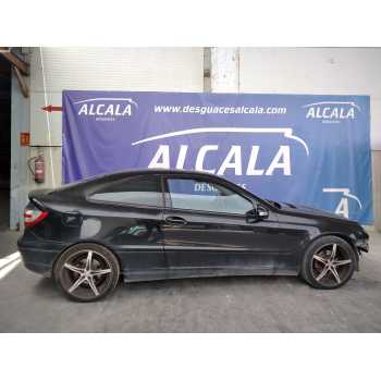 MERCEDES-BENZ CLASE C (W203) BERLINA