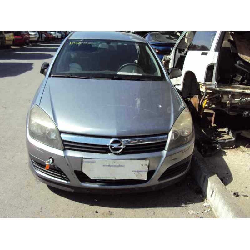 opel astra h berlina del año 2005