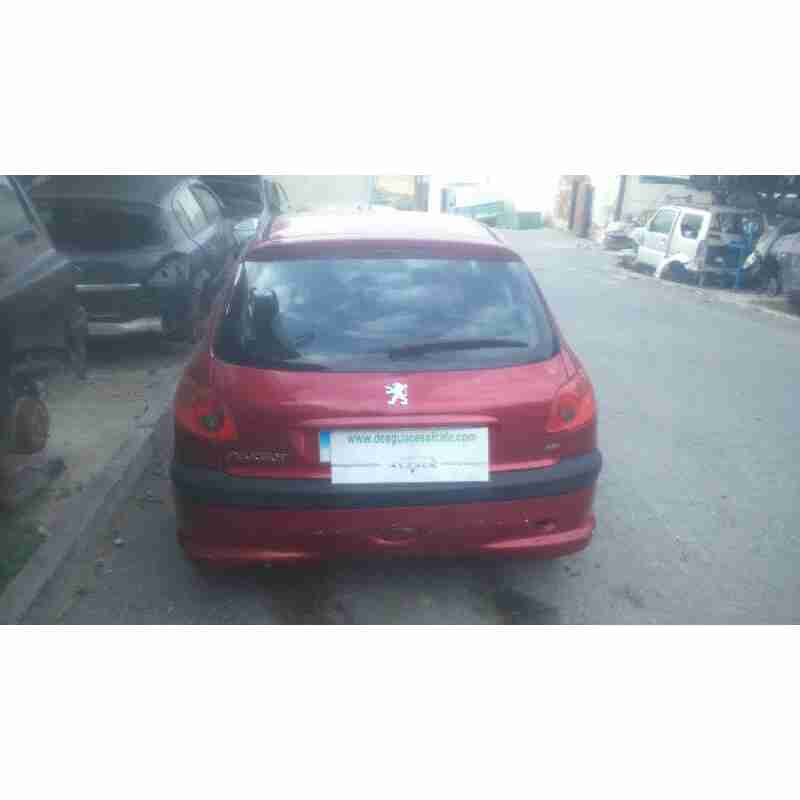 peugeot 206 berlina del año 2004