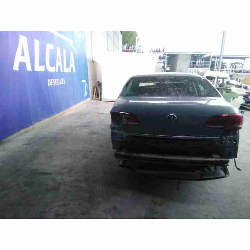 volkswagen passat lim. (362) del año 2013