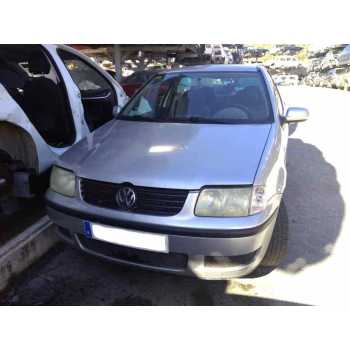 VOLKSWAGEN POLO BERLINA (6N2)