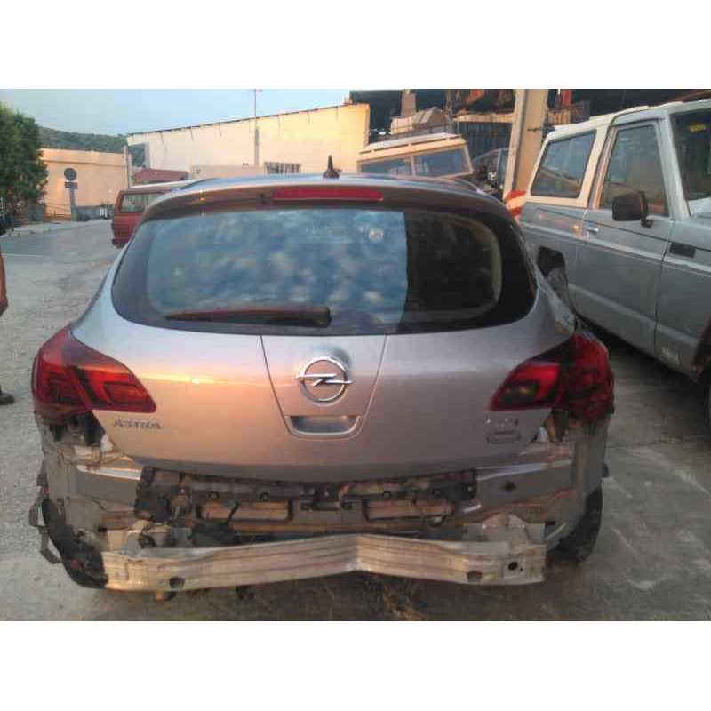 opel astra j lim. del año 2010