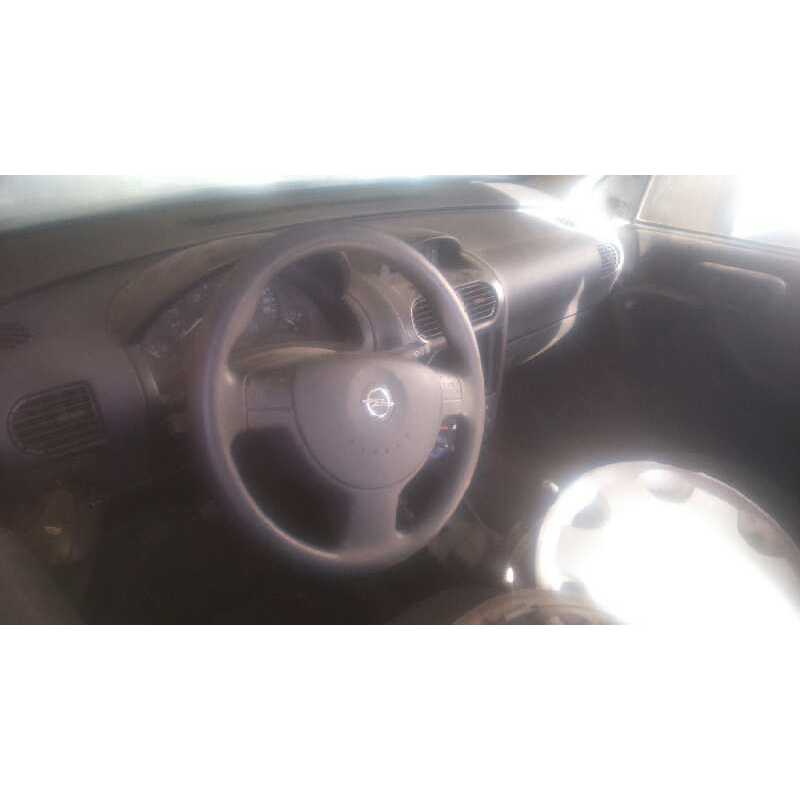 opel corsa c del año 2002