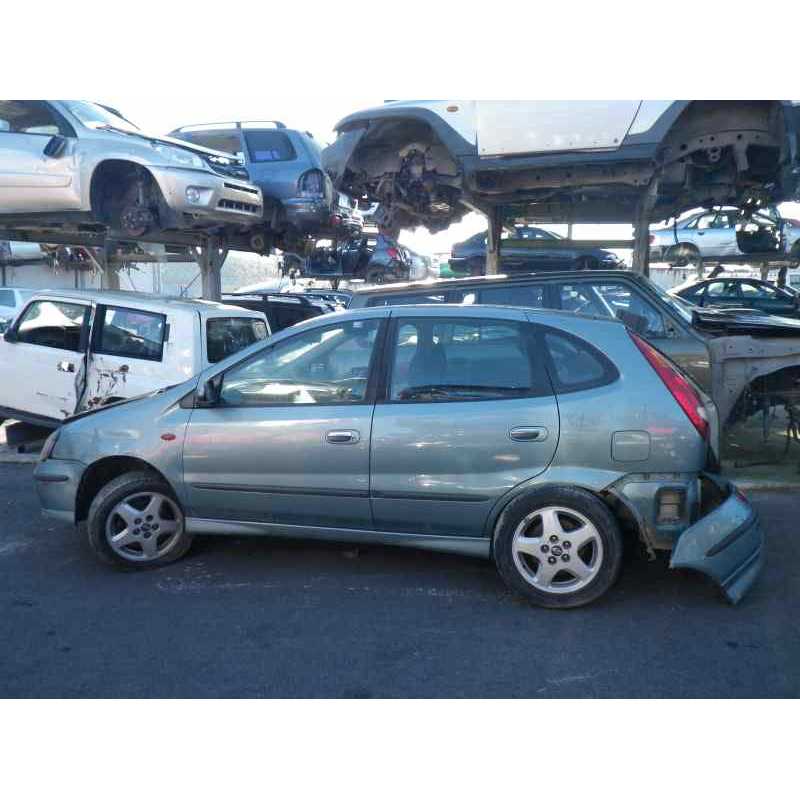 nissan almera tino (v10m) del año 2000