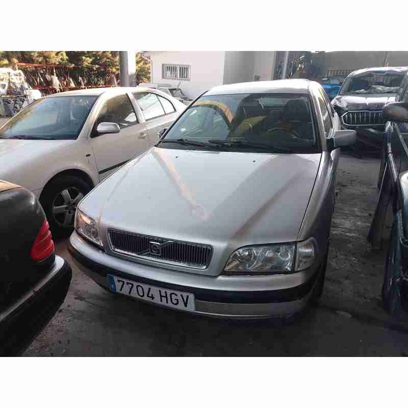 volvo s40 i (644) del año 2000