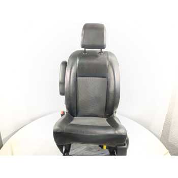 ASIENTO DELANTERO IZQUIERDO TELA/CUERO MANUAL PILOTO