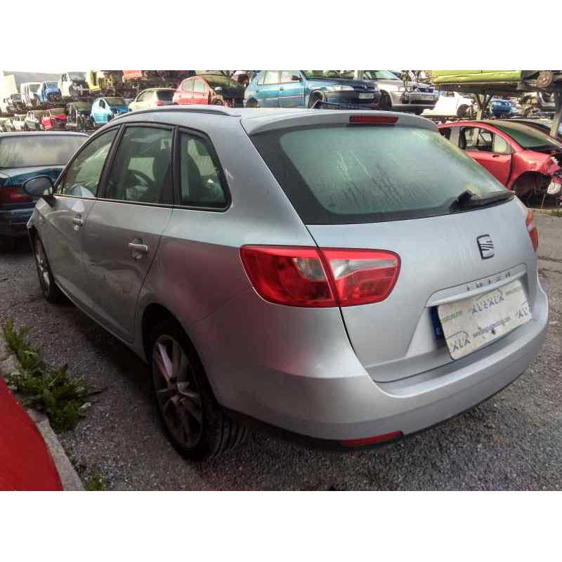 seat ibiza st (6j8) del año 2011