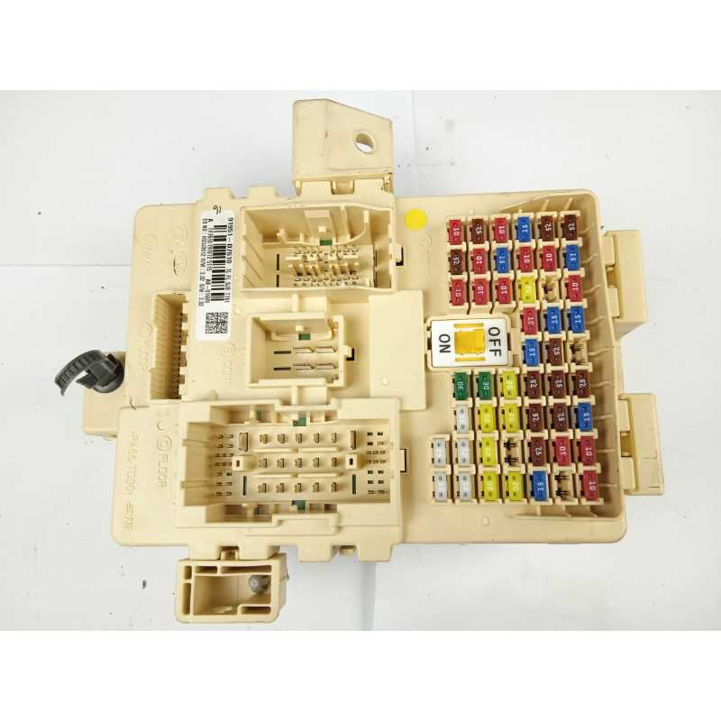CAJA RELES / FUSIBLES 91951D7610 
