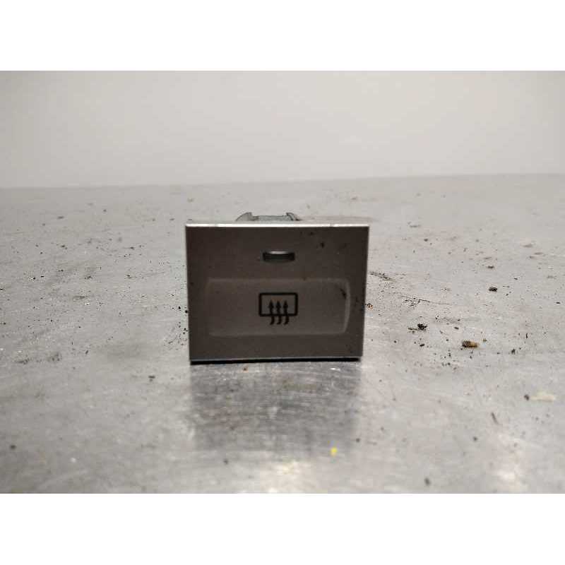 BOTON LUNETA TERMICA 8V4T18C621AB 5 PINES 