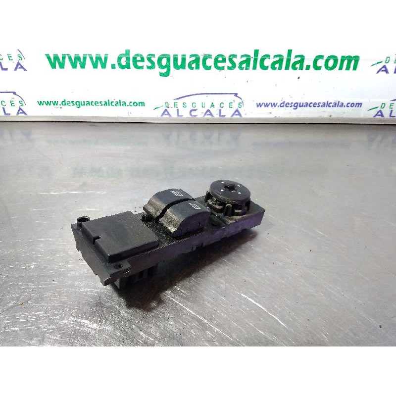 MANDO ELEVALUNAS DELANTERO IZQUIERDO 