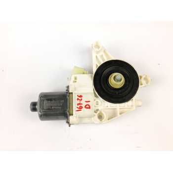 MOTOR ELEVALUNAS DELANTERO IZQUIERDO A2048200142 