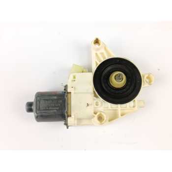 MOTOR ELEVALUNAS TRASERO IZQUIERDO A2048200542 