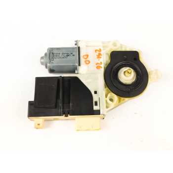 MOTOR ELEVALUNAS DELANTERO DERECHO 9681574880 