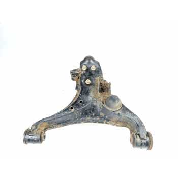 BRAZO SUSPENSION INFERIOR DELANTERO DERECHO 4110A076 